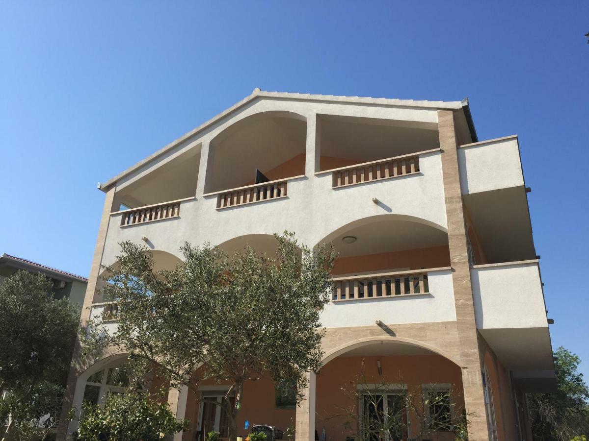 Apartmani Zivaljic Trogir Buitenkant foto