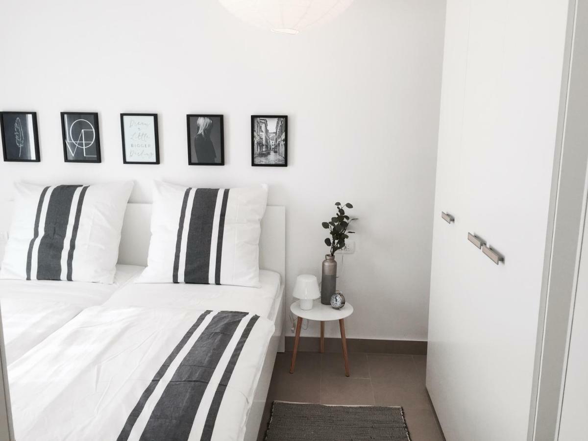 Apartmani Zivaljic Trogir Buitenkant foto